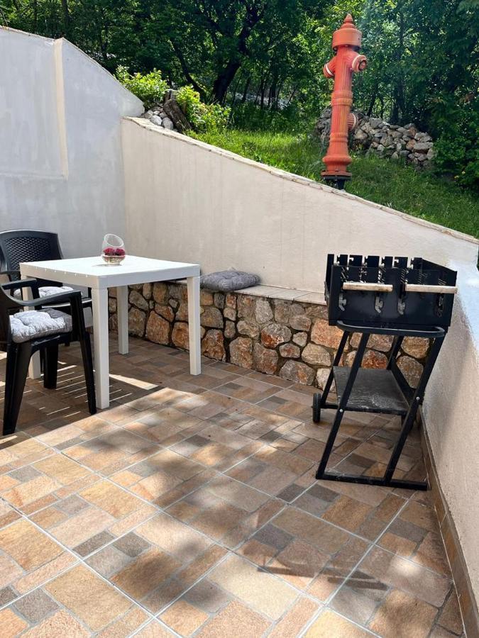 Apartman Luka Klenovica Exterior photo